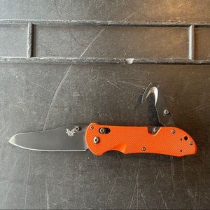 Benchmade Triage Knife